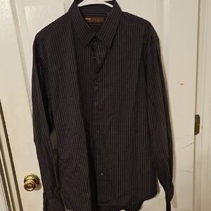 Perry Ellis Men's Dark Checkered Button Down Shirt